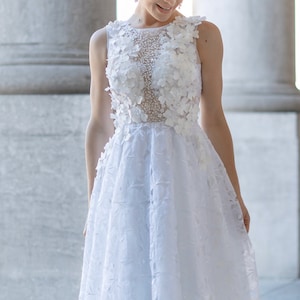 Midi Lace Wedding Dress: Sleeveless Floral Civil Wedding