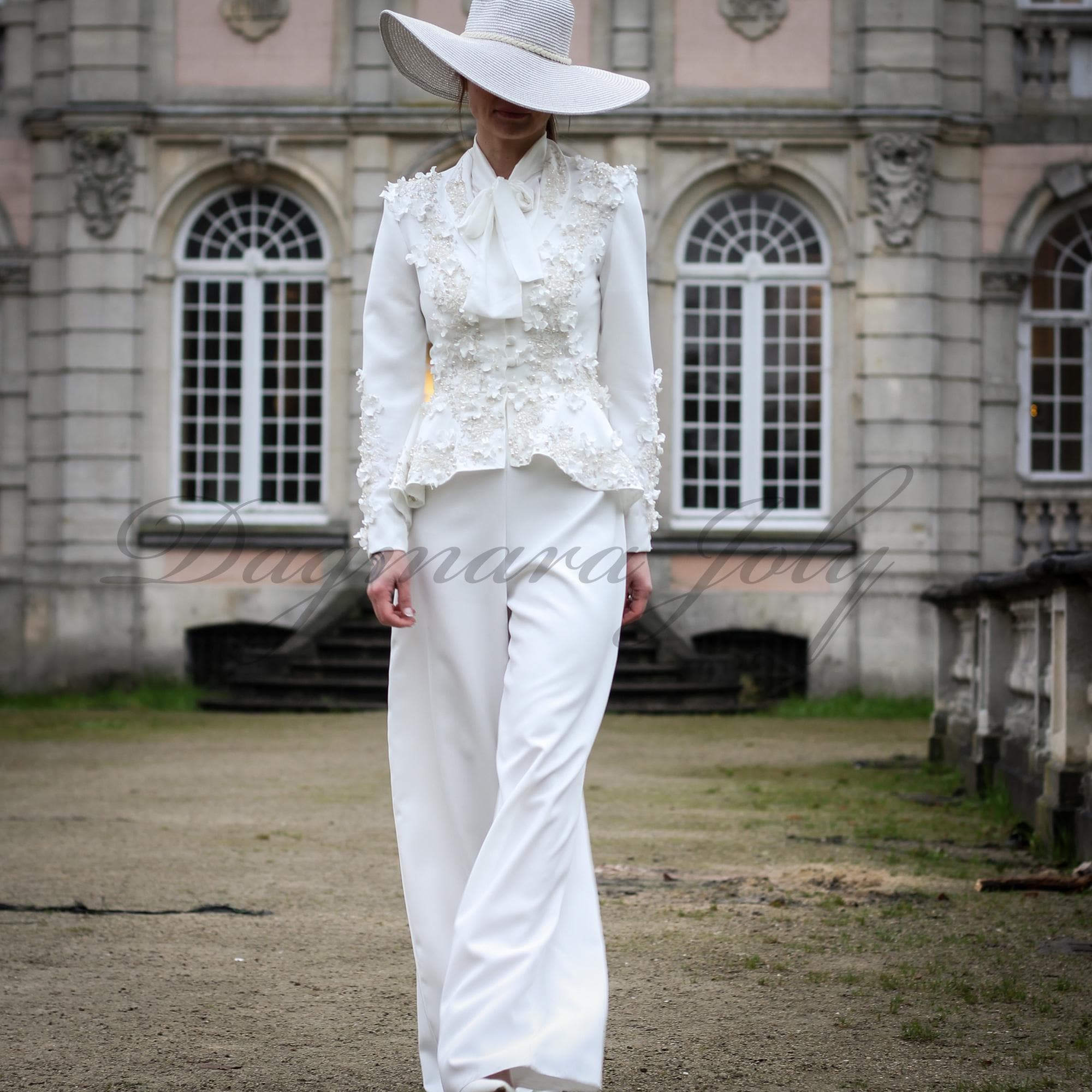 Tailleur blanc de mariée, tailleur pantalon femme mariage, tailleur femme, tailleur pantalon large femme, ensemble deux pieces mariage femme