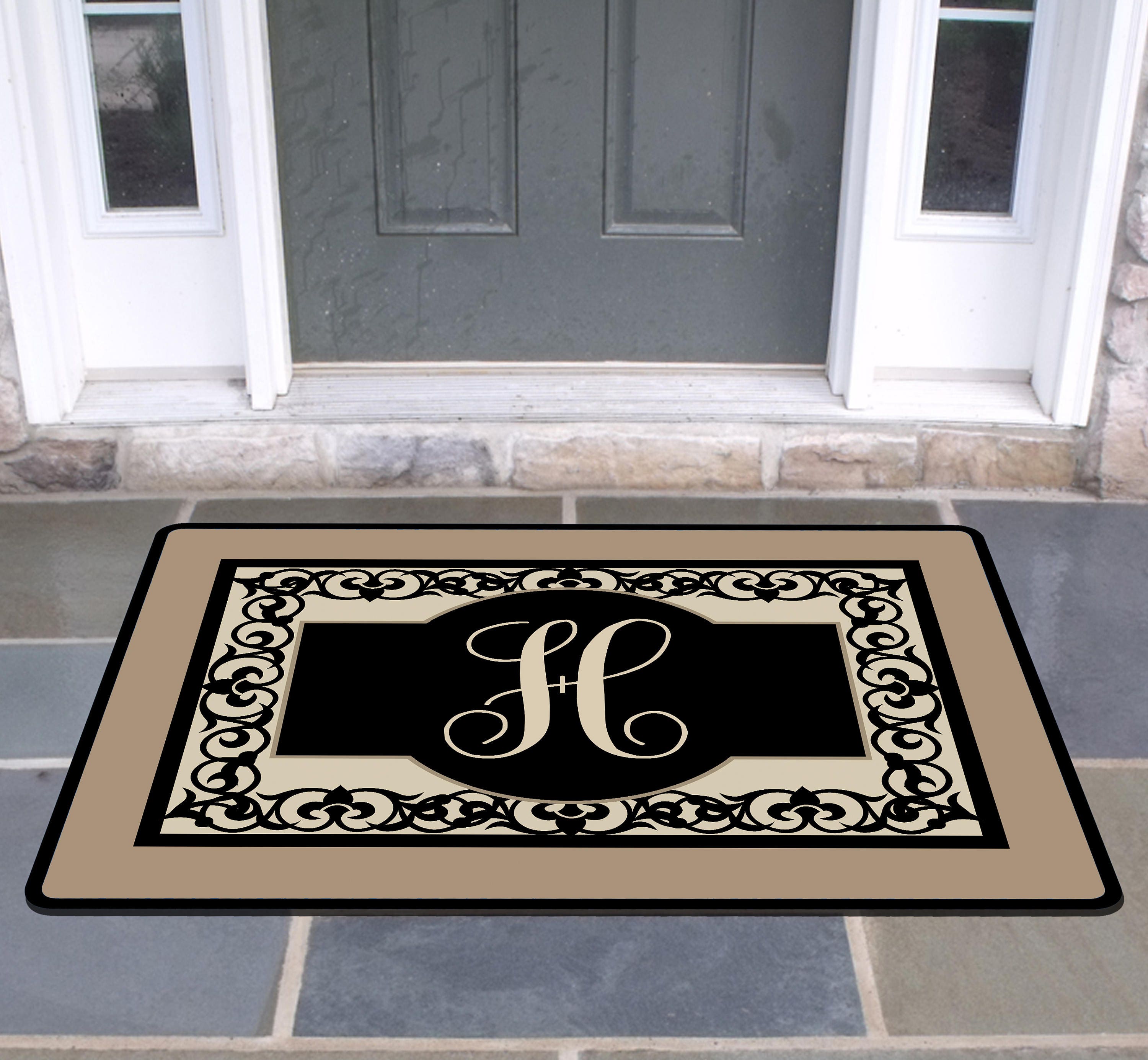 New home gift elegant flourish family front door mat doormat monogrammed gifts personalized custom rug monogram doormat welcome housewarming