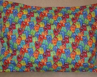Travel Pillow Case / Child Pillow Case a Bunch of FUN COLORFUL CATS / Cats Pillowcase / Cats Bedding / Cats Cover / 12"x16" Pillowcase
