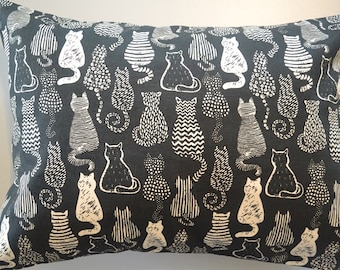 Travel Pillow Case / Child Pillow Case CATS/Black and Linen Cats /Kitten Pillowcase/Cat Pillowcase/Cat Decor /Cat Bedding/12"x16" Pillowcase