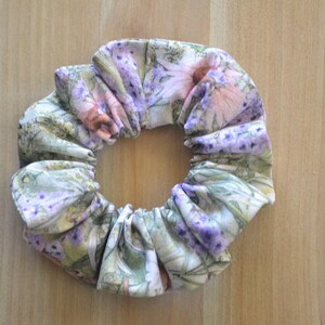 Floral SCRUNCHIE / Flowered Scrunchie/ Hair Accessories / Hair Ties / Pony Tail Elastic Band / Girl Hair Accessory / Hair Scrunchies