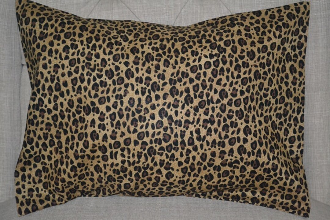 Travel Pillow Case / Accent Pillow Case Animal Print Leopard / Leopard