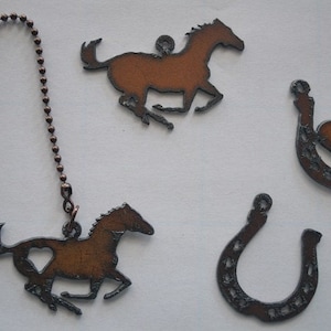 Rustic Rusted Recycled Metal WESTERN Horses / Horseshoe / Horse / CEILING  Fan Pull / LIGHT Pull