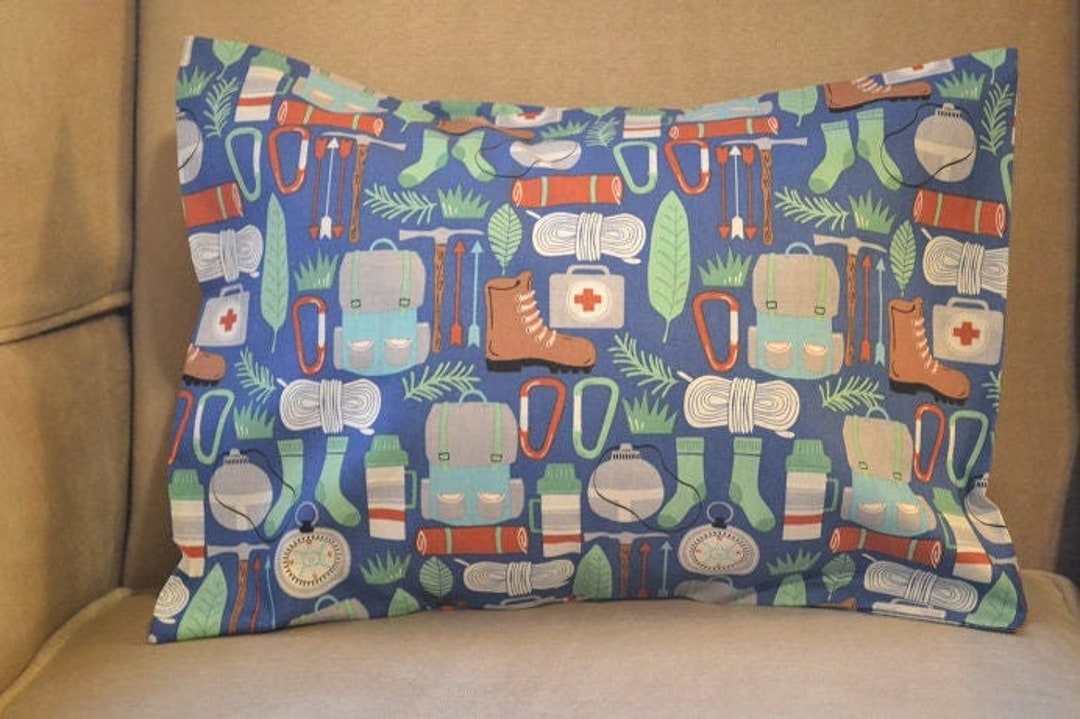 Travel Pillow Case / Child Pillow Case THE GREAT OUTDOORS / Campsite