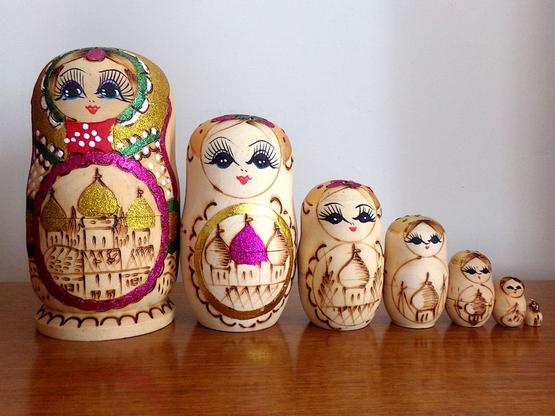 Wooden Nesting Dolls 7 Matryoshka Doll Set Vintage Etsy UK