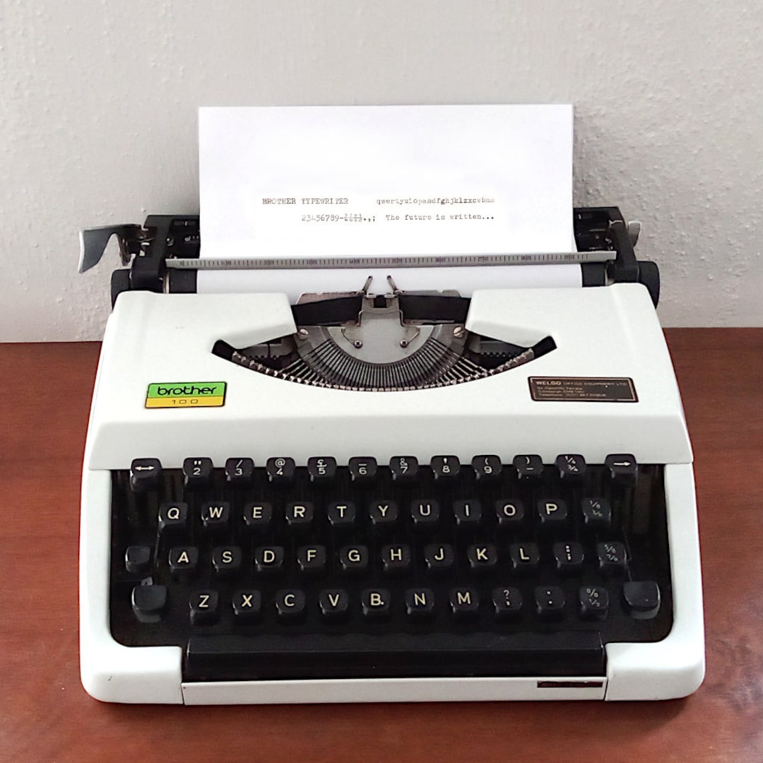 Manual Typewriter,Traditional Portable Vintage Myanmar
