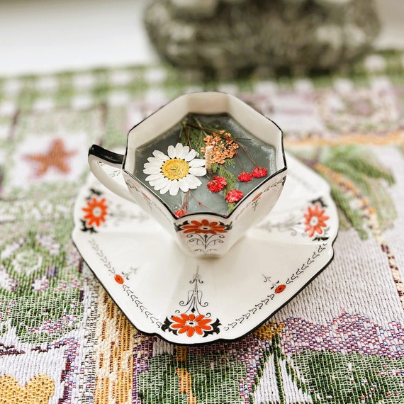 Antibacterial Clove Lemon Cinnamon Blend Soy Essential Oil Vintage Shelley Art Deco Teacup Candle Queen Anne Red Daisy. Beautiful Gift.