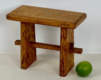Miniature Peg Wood Apprentice Piece Oak Bench Arts and Crafts c1910