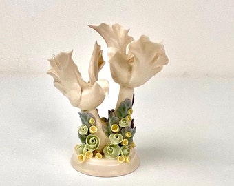 Fine piece of Chessell Porcelain pair of Swans 1970s Isle of Wight Pottery