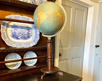 Large 1940s Danish Terrestrial Globe On A Turned Oak stand Scan Globe A/S Danmark by Signaturer