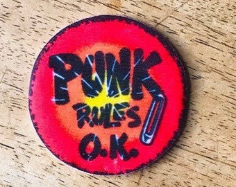 Vintage sew on patch Punk rules ok 1970s