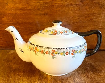Beautiful Bone China Sutherland Tea pot c1940s