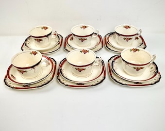 Full 18 pieces in one lot of Crown Ford Cup Saucer and side plates.