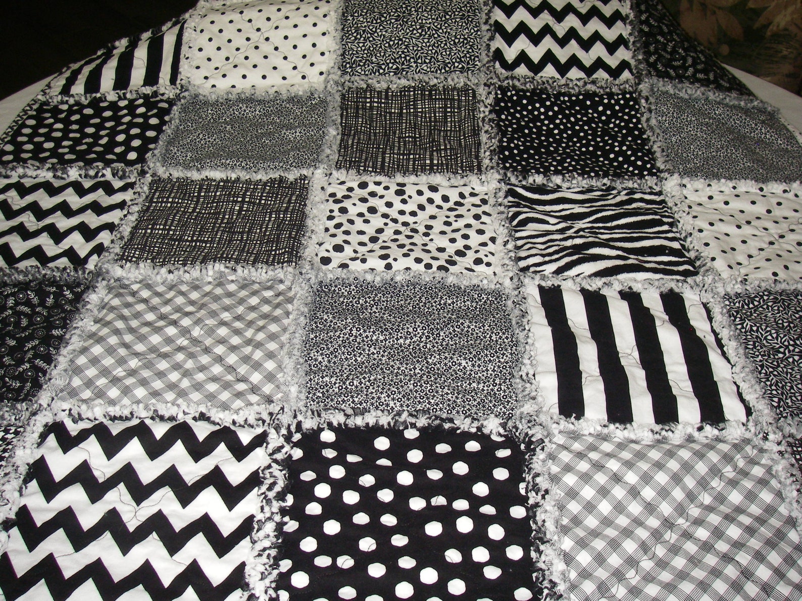 Custom Rag Quilt Black & White Baby Quilt Lap Quilt Etsy