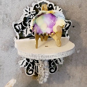 Miniature Hand Painted Sea Shell Dollhouse Decor.