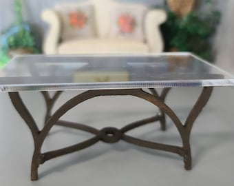 Dollhouse miniature Coffee Table