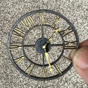 Dollhouse decorative clock