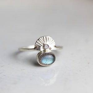 Size 8 Labradorite Moonstone Art Deco Ring Handcrafted in Sterling Silver. One of a Kind Ring. Birthday, Anniversary or Holiday Gift. image 4