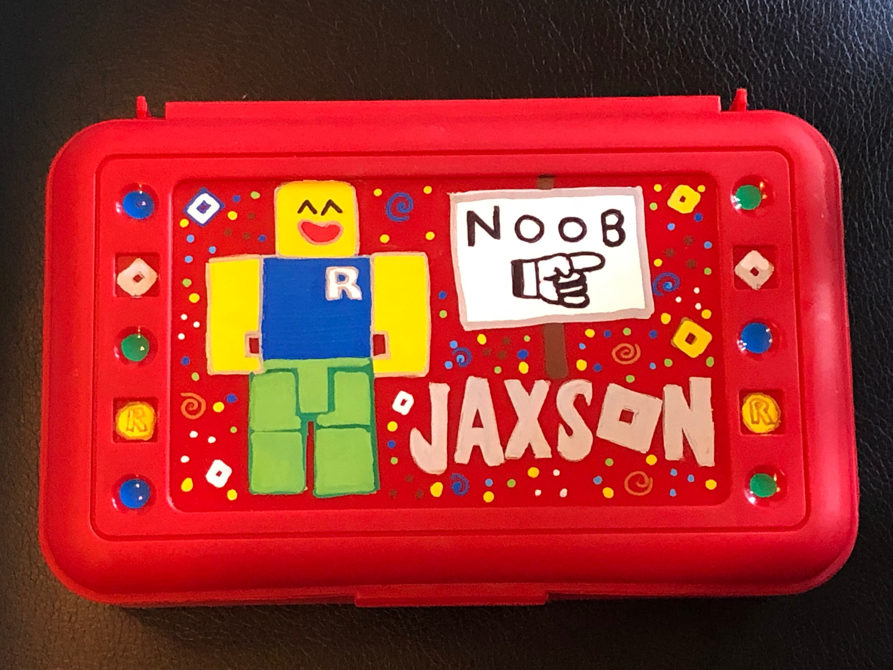 Roblox Custom Personalized Pencil Crayon Art Box Noob Inspired Etsy - noob names for roblox