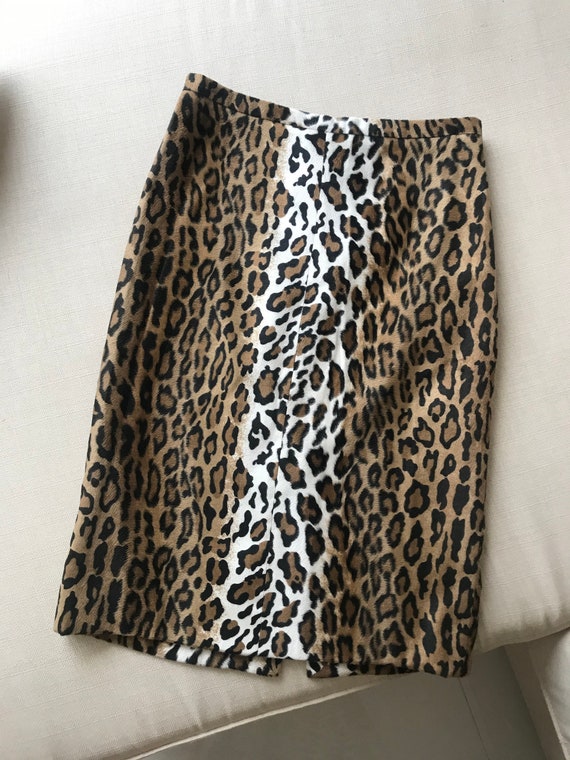 Vixen 90s does 60s Moschino Leopard Pencil Wiggle 