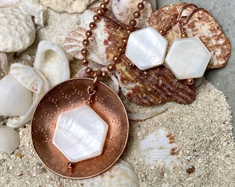 Honeycomb Texture Copper, Mother of Pearl, Copper Ball Chain