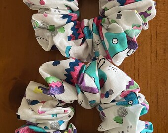 Piñatas Handmade Set of 2 Scrunchies