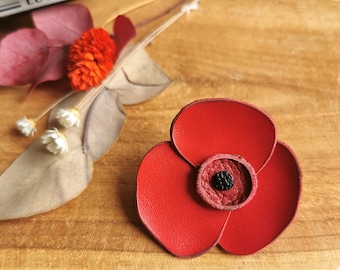 Red Poppy Flower Pin Leather Brooch Gift for Mother Daughter Girlfriend Friend Badge Jeans Jacket