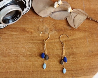 Boucles d'oreille petits pendants ovales en cuir Bleu Bronze bleu ciel Crochets d'oreille en Goldfilled or 14k Modèle Pluie D'étoiles