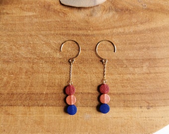 Boucles d'oreilles Courtes 3 Ronds en Cuir Bleu, Corail et Bordeaux crochets Gold-filled or 14 carats Modèle Mini ORION