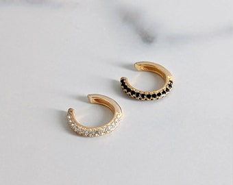 Gold plated zirconia ear cuff . Dainty non pierced earring cuff . Faux piercing conch with cristals