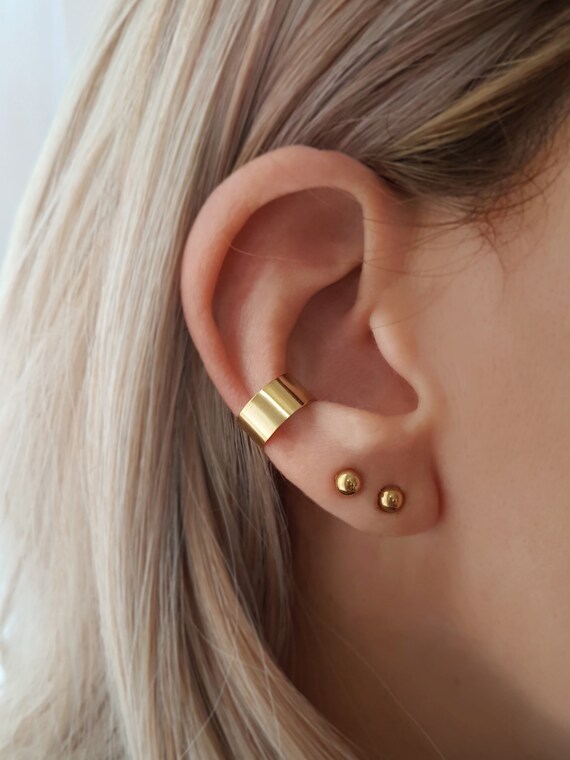 Basic Gold Ear Cuff . Gold Minimalist Ear Cuff in Stainless Steel - Etsy