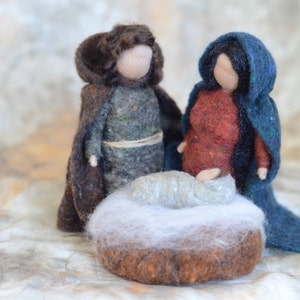 Nativity set Needle felting NATIVITY kit Needle felting pattern Beginners Nativity scene Mary Joseph Jesus image 10