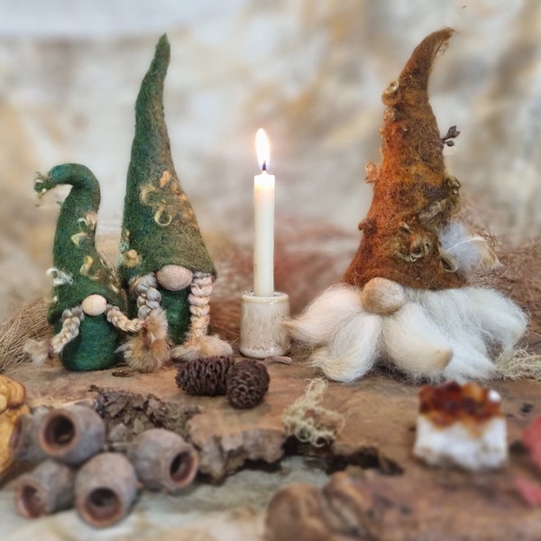 Gnomes Needle Felting Kit ** Amazing fibres & booklet ** Christmas Gnome ** Tomte ** Nisse ** Beginner project