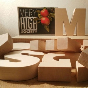 Lettere in legno portafoto image 1
