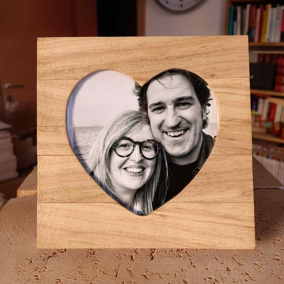 Portacandela a forma di cuore in legno personalizzato, candela