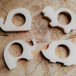 Portatovaglioli in legno a forma di animale