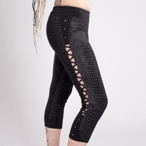 Alara organic stretch cotton 3/4 length Leggings |organic| eco-friendly| festival| yoga pants| burning man|