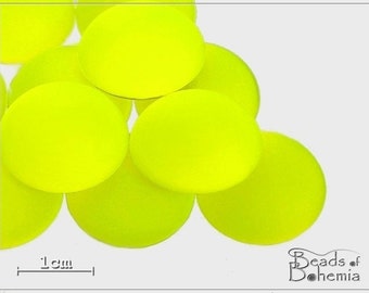2 pcs UV Active Neon Yellow Czech Glass Cabochon 18 mm (7935)