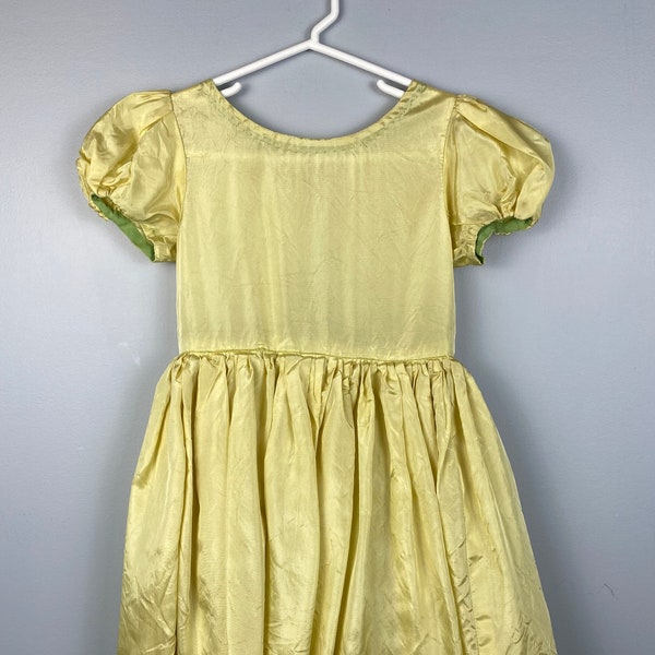 Vintage handmade  1940’s or 1950’s Girls Dress Size 4/5