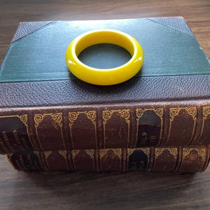 Vintage Yellow Bakelite Bangle