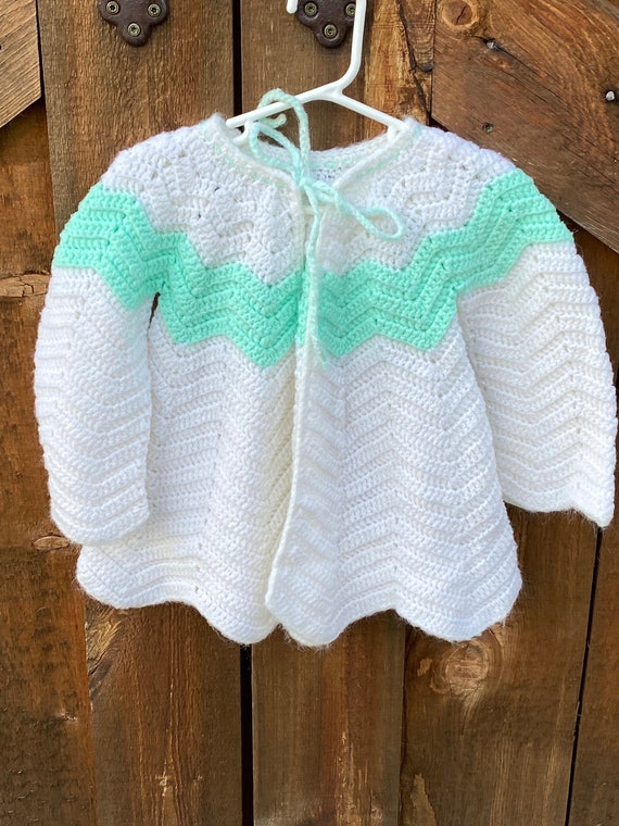 Vintage Handmade Crocheted Sweater For Girls Size… - image 1