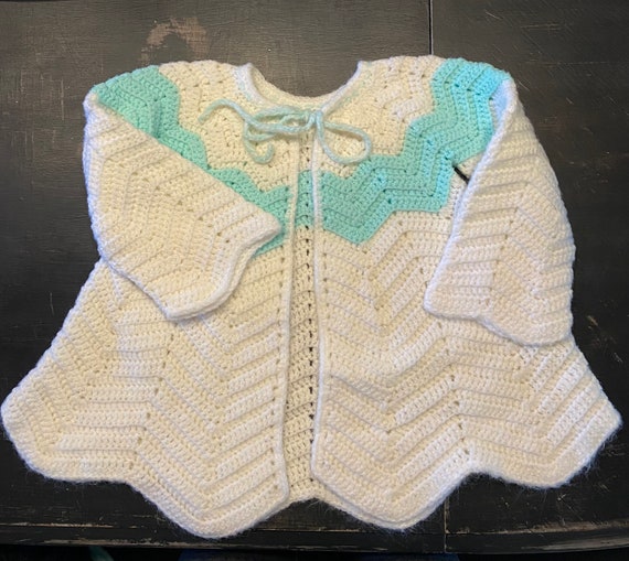 Vintage Handmade Crocheted Sweater For Girls Size… - image 4