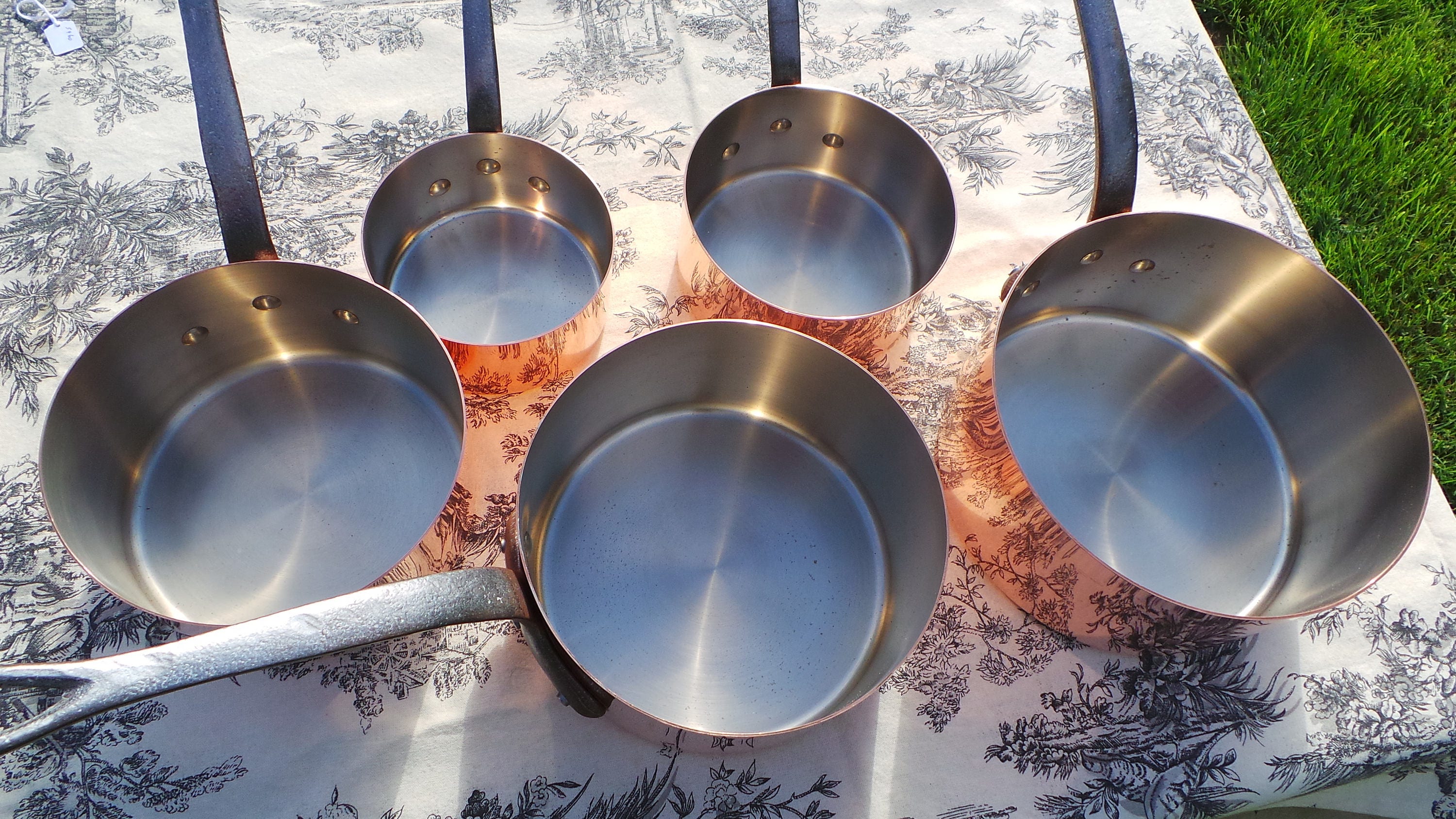 Copper Pans Tournus Vintage French 1mm1.5mm Set FIVE Graduated Copper