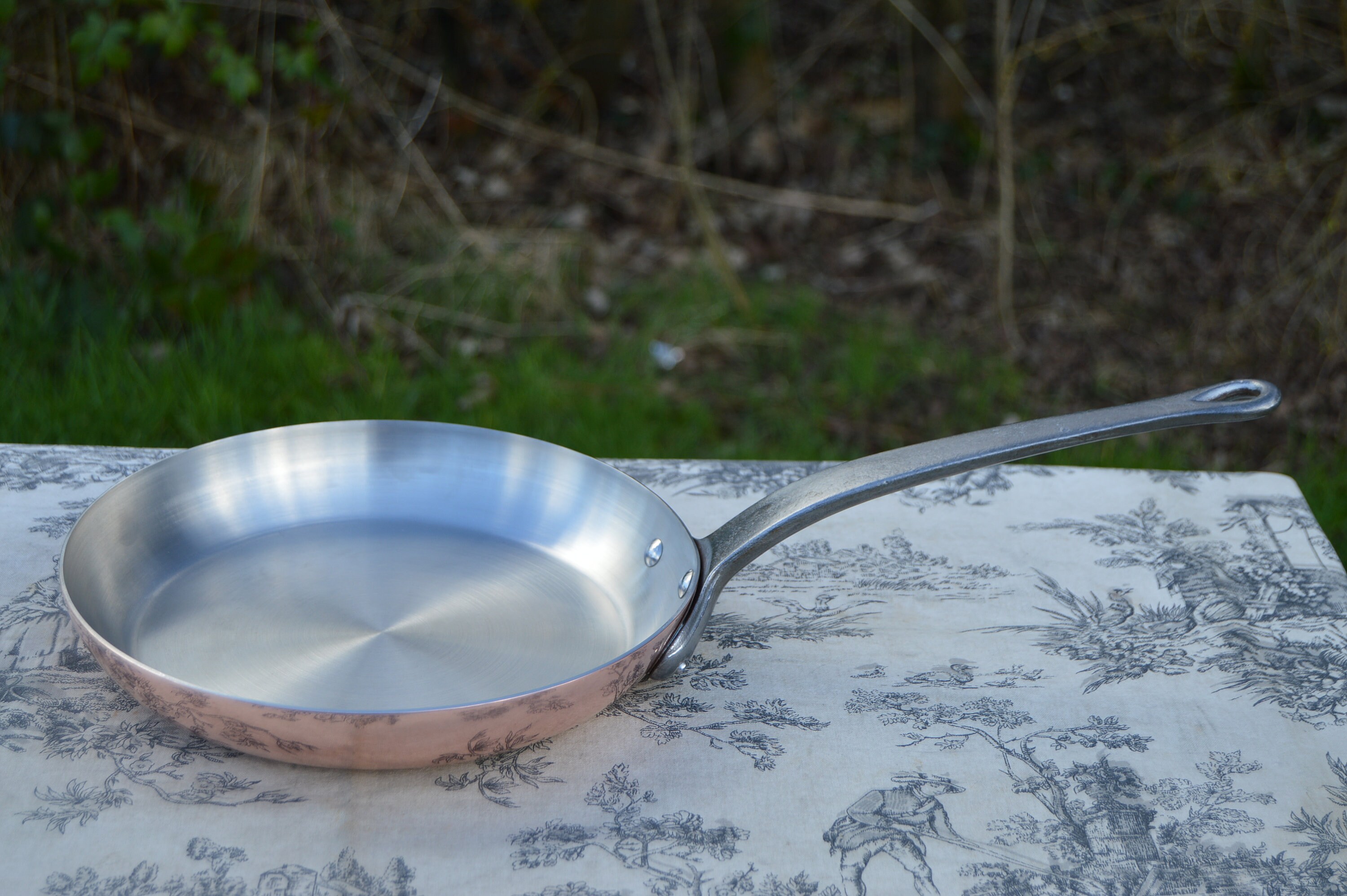 Copper Stainless Paella Pan for sale Only 2 left at 75