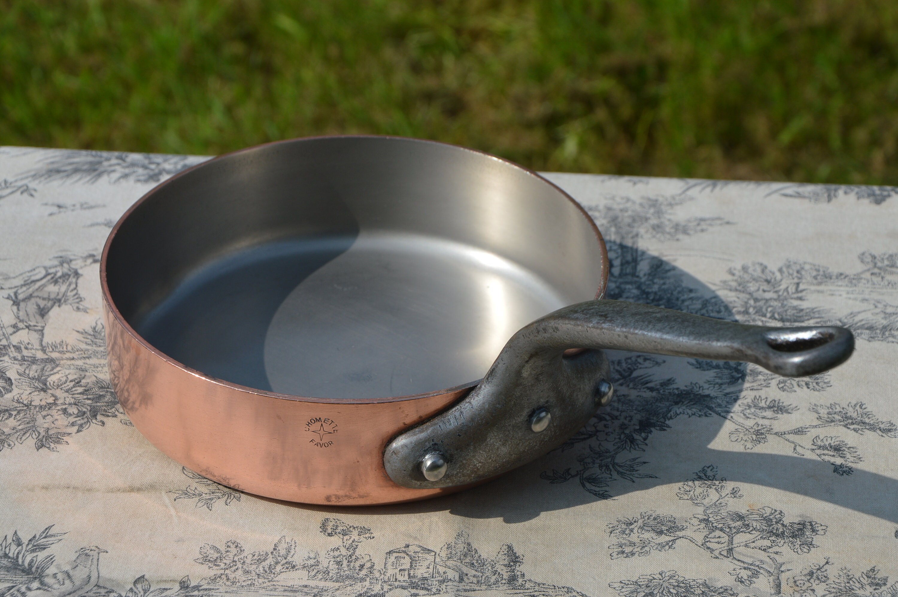 Chomette Favor from Villedieu Antique French Copper Professional Saute Pan 2.7mm Cast Iron