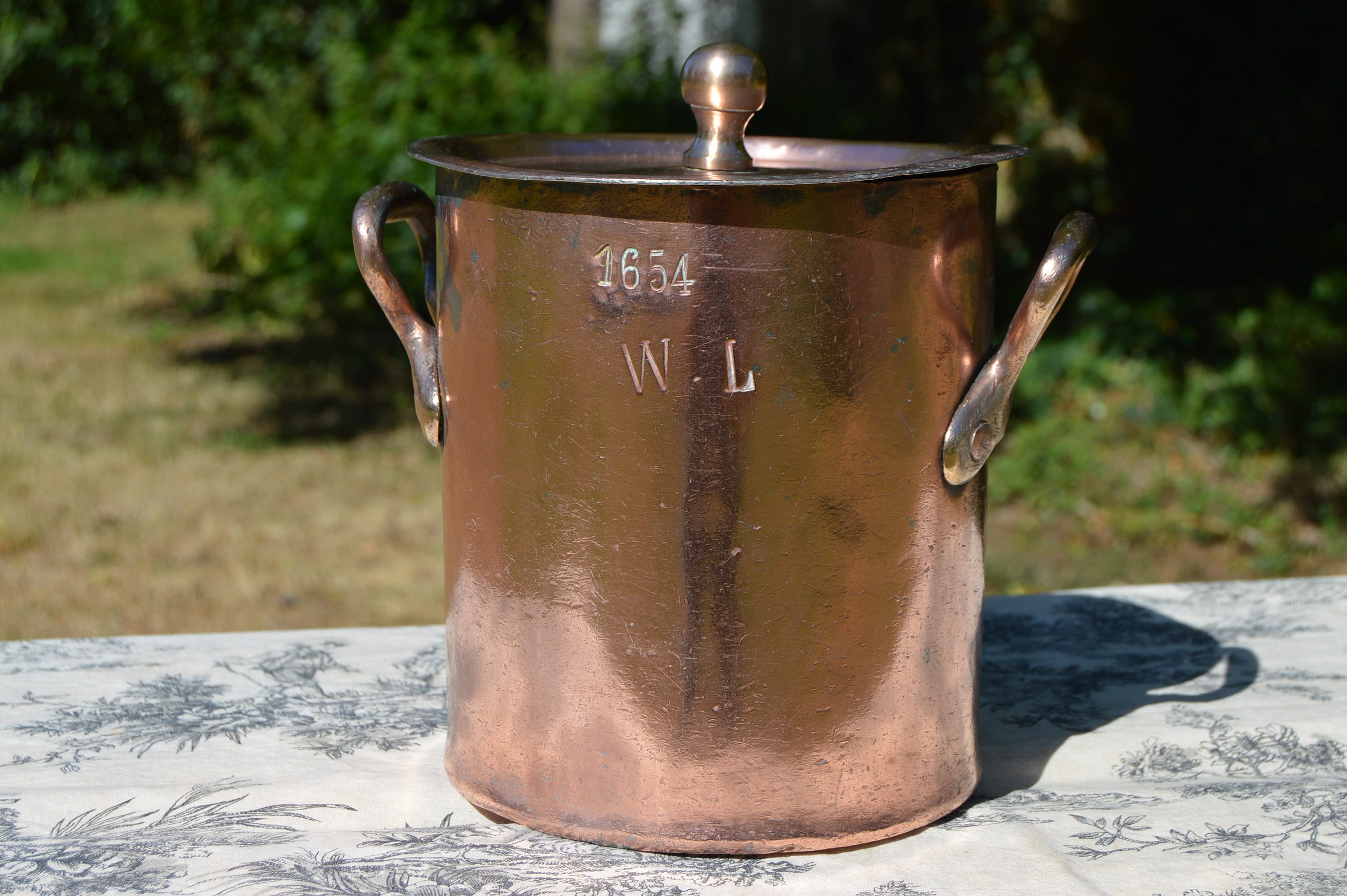 A Nice Large French Copper Fish Pan Saute Pan Stamped E Dehillerin / Made  in France Tin Lined With Bronze Handle Nice in A Country Kitchen 