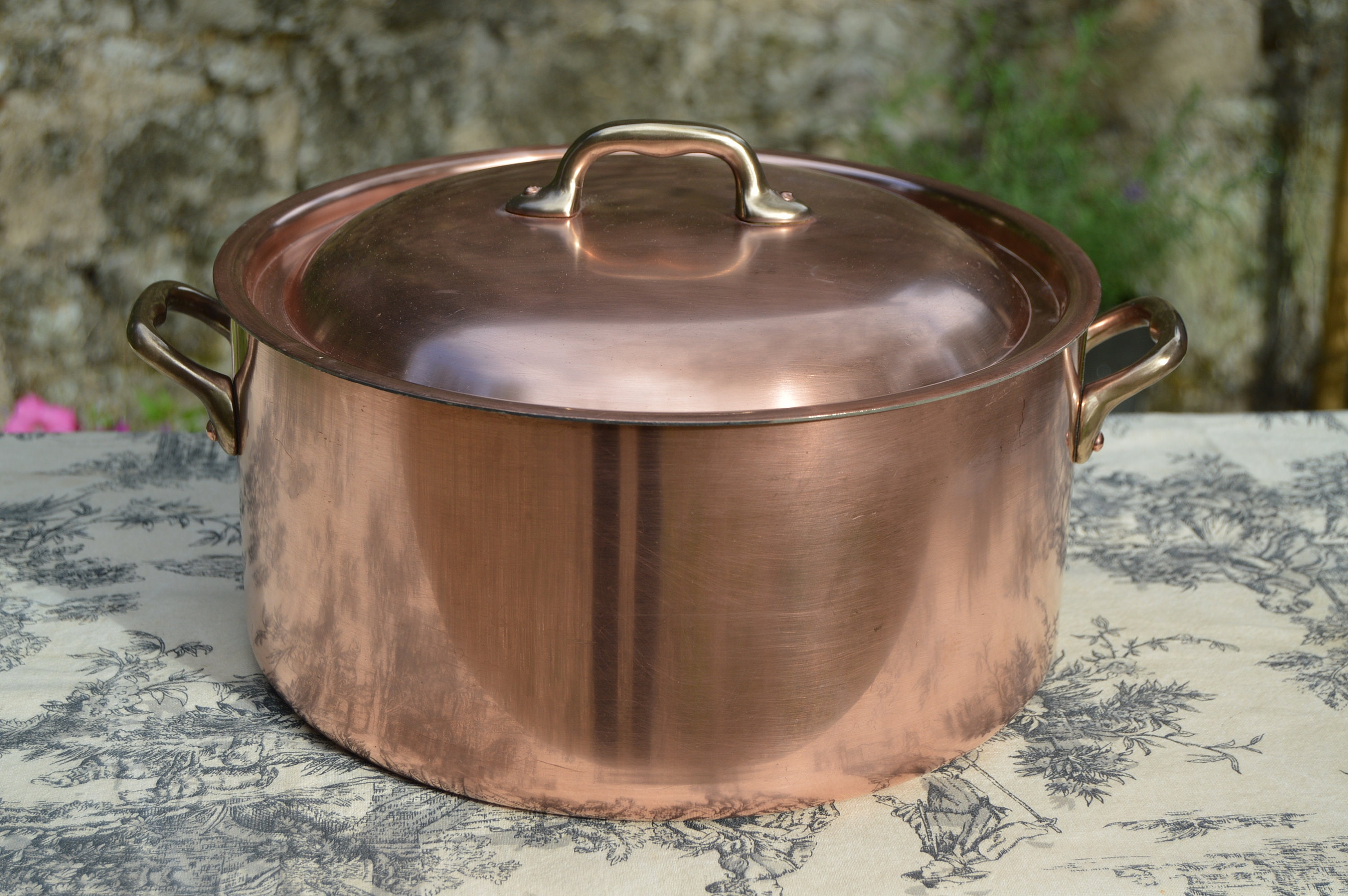 Reserved French Antique Copper 50cm MASSIVE Rondeau Pot Marmite Ragout  Faitout BIG Pan Good Tin Refurbished All Solid Copper Quality Pot