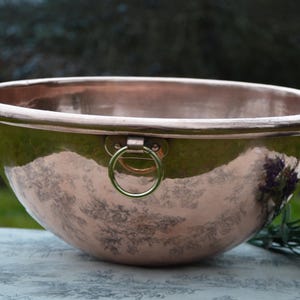 Large Antique French Copper Mixing Bowl: Kitchen Cuisine Decor (17 inch)