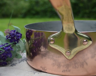 Vintage 1.6mm Copper Frying Saute Skillet Copper Pan Vintage Copper Kitchen Staple 8 5/8 inch 22cm Refurbished Good Tin Minor Base Dent